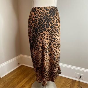 NEW FOREVER 21 LEOPARD SKIRT - Size 3x